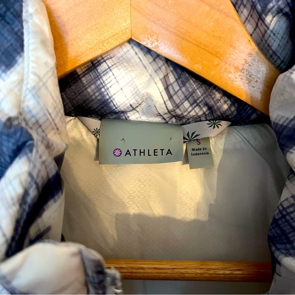 Athleta Blue & White Vest, Sz S - Picture 3 of 4